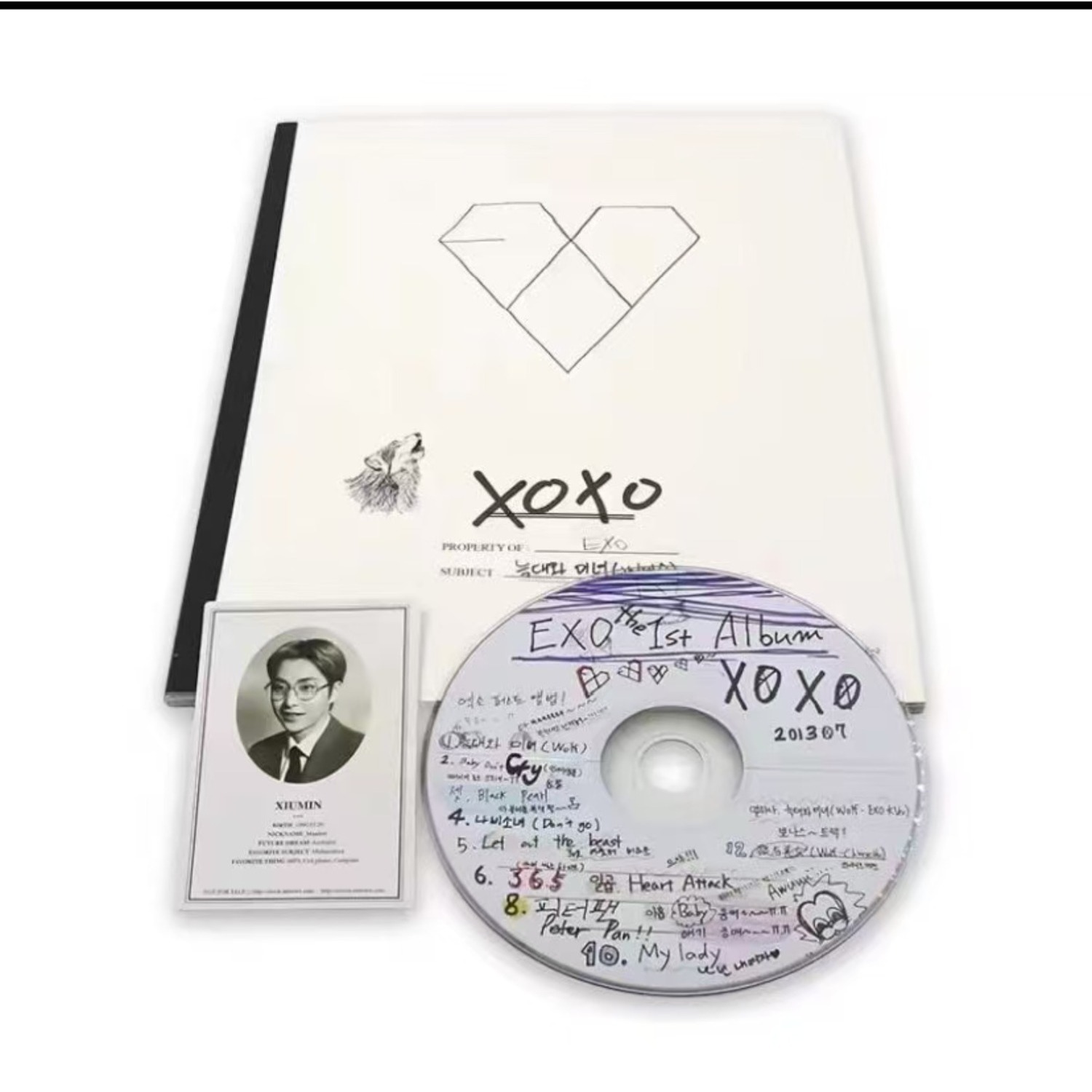 Audio Musically - 韓国ポップボーカル音楽CD、コレクタブルフォトカード、手描きアートブックレットパッケージ付きポップミュージック、物理的なコレクタブルオーディオ